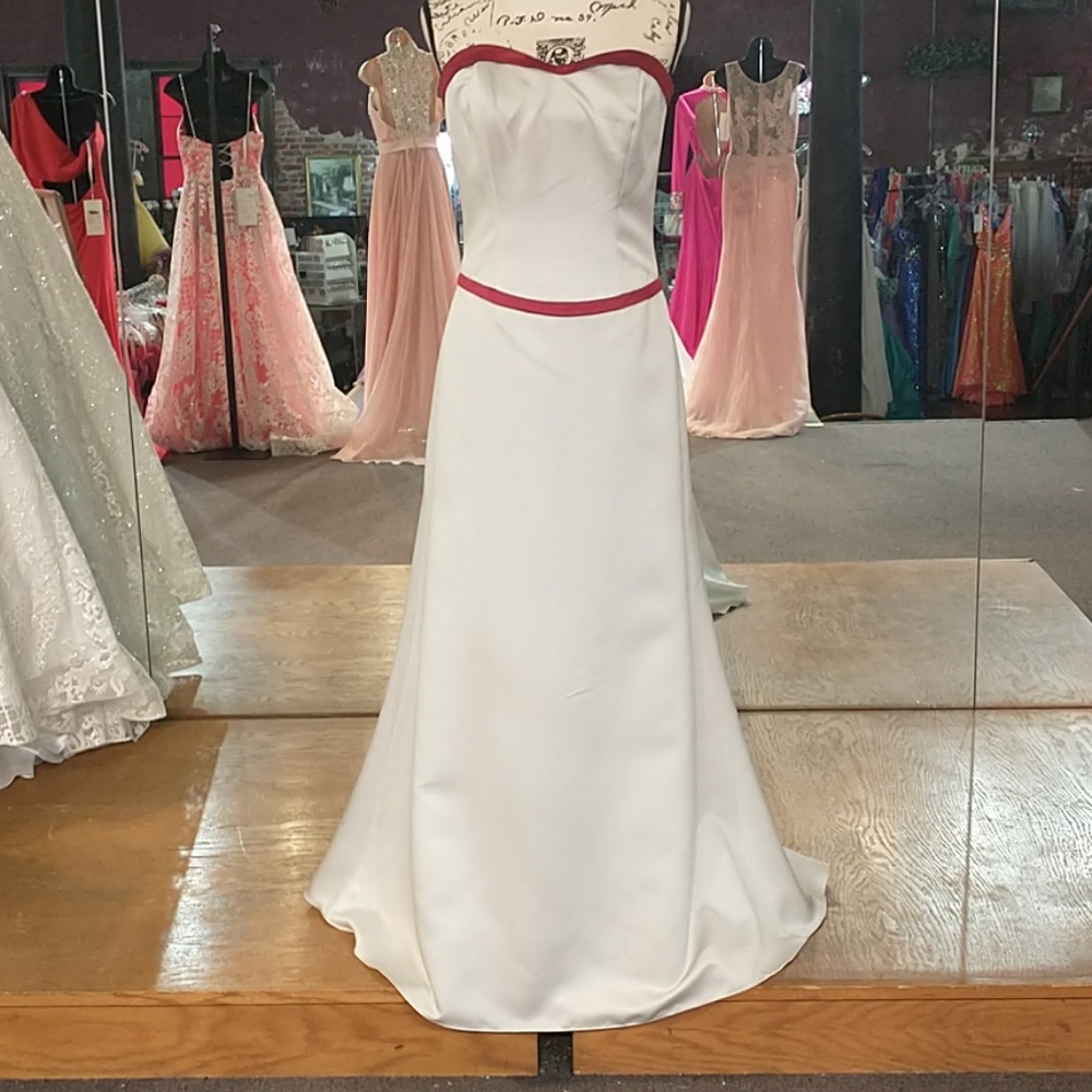 Wedding dress